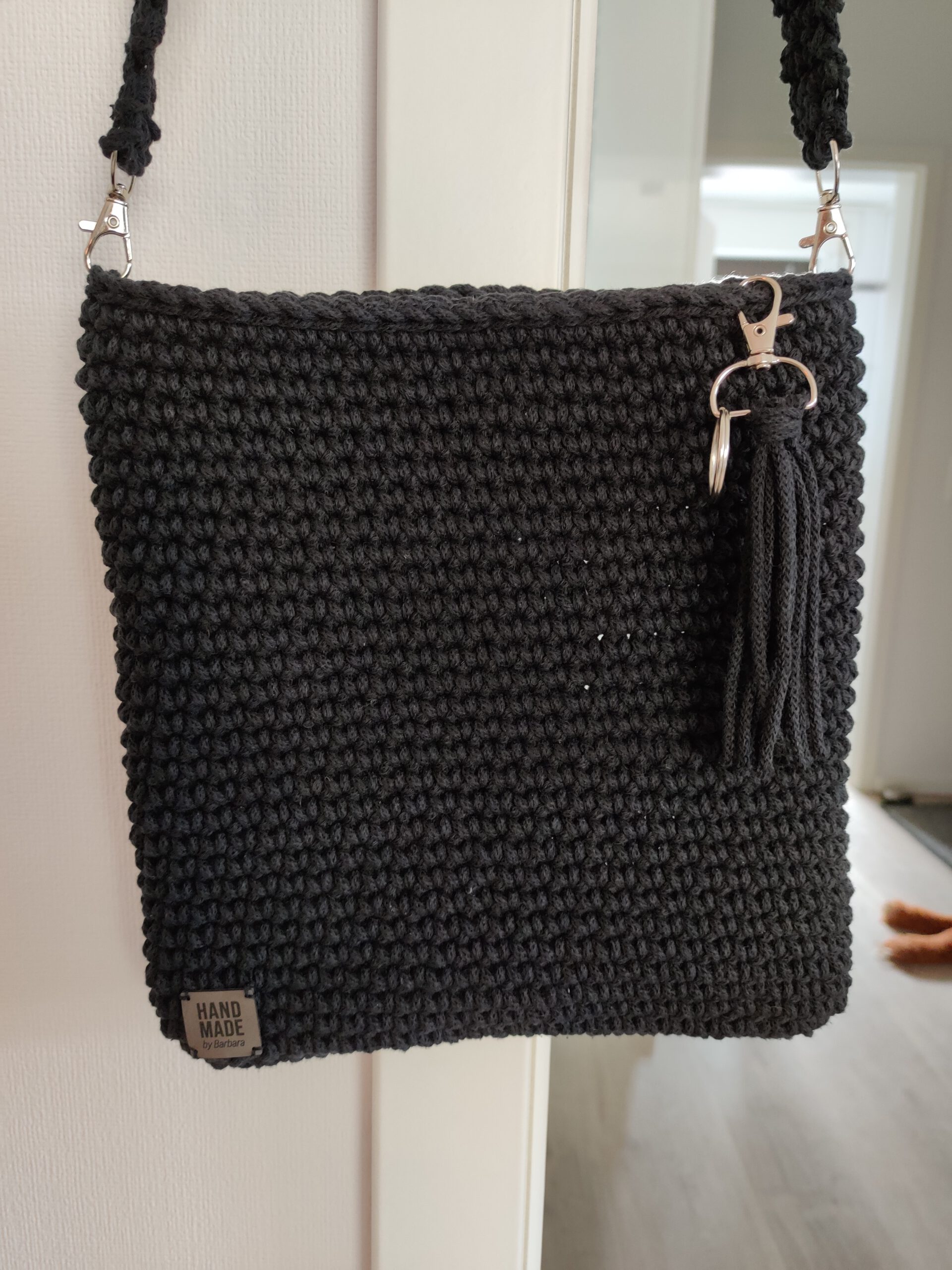 Handtasche, schwarz